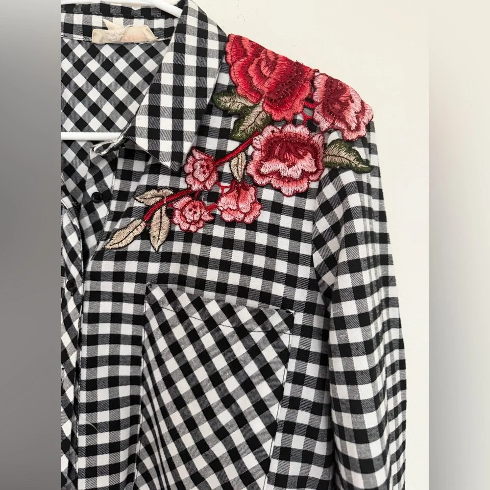 Black and White Checkered Shirt with Red Floral Embroidery - Picture 3 of 4